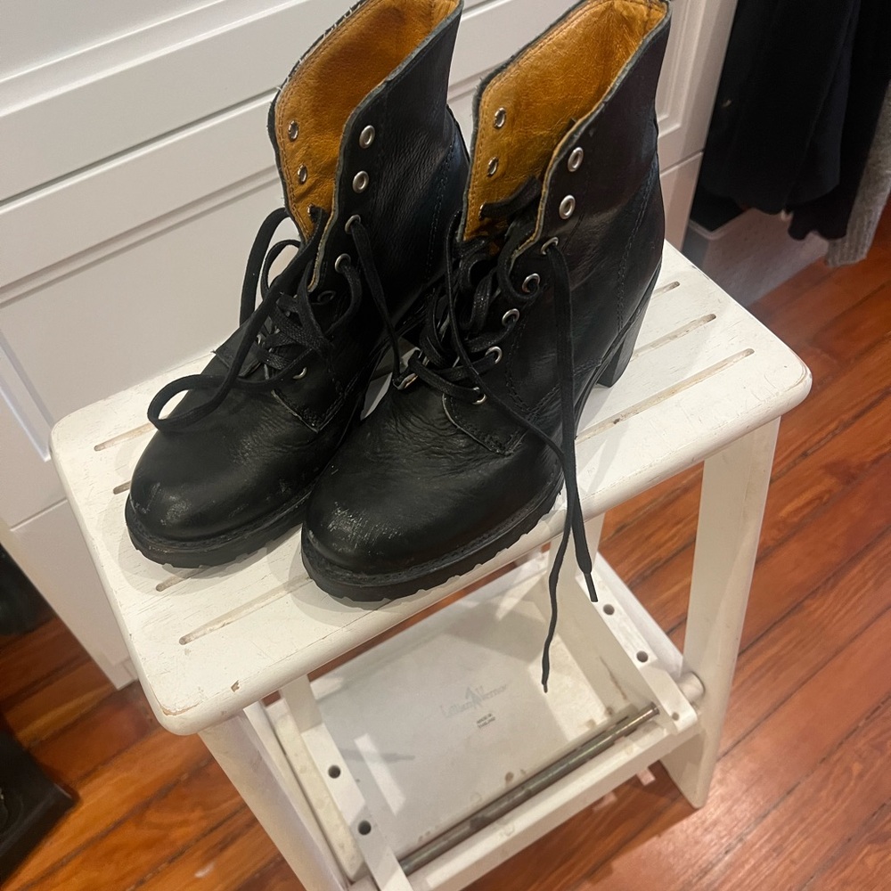 Frye Black Leather Lace-Up Women's Boots